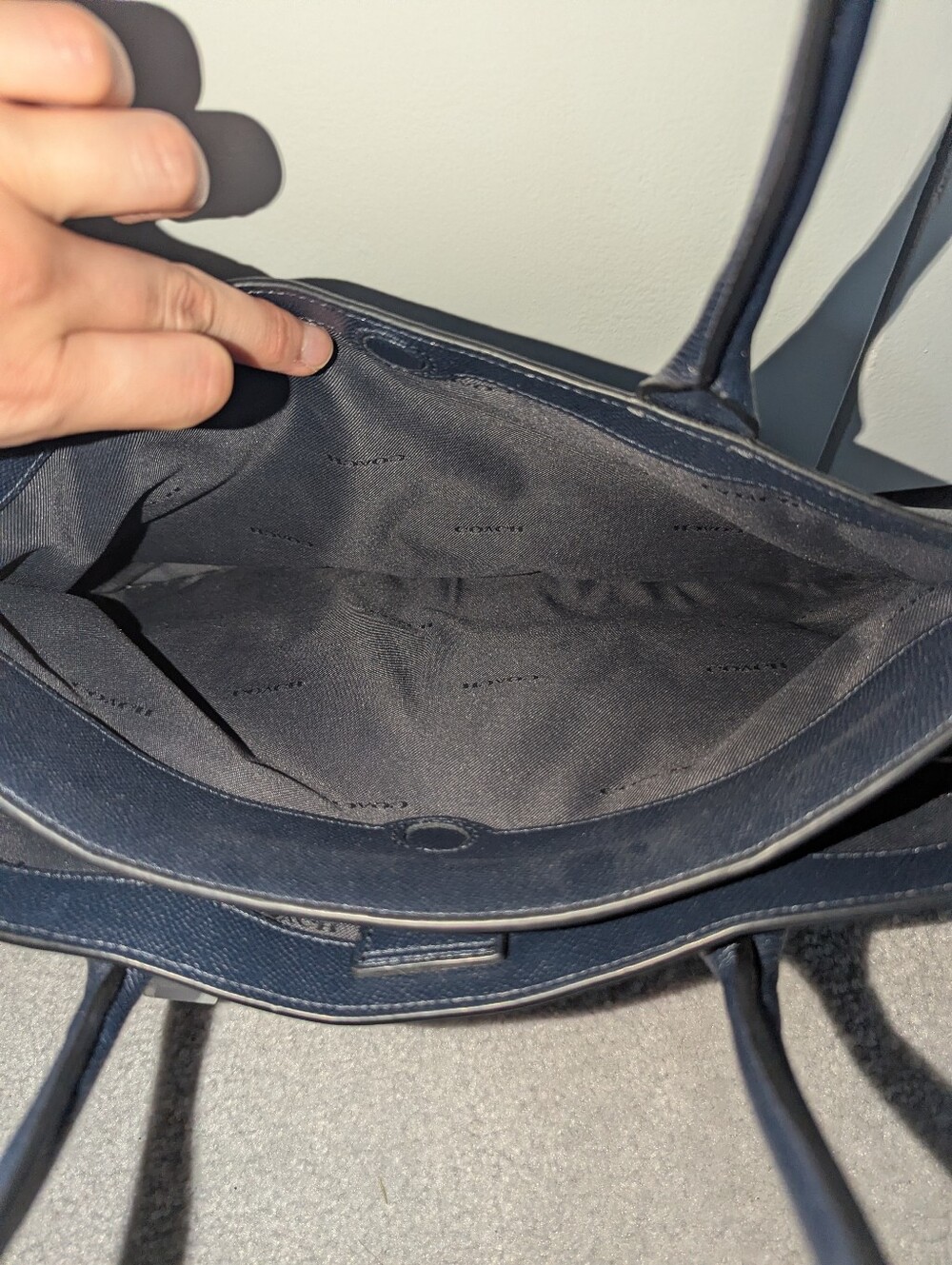 Coach Bailey Carryall Navy Leather Tote Shoulder Bag w/ Dust Bag - Picture 8 of 13
